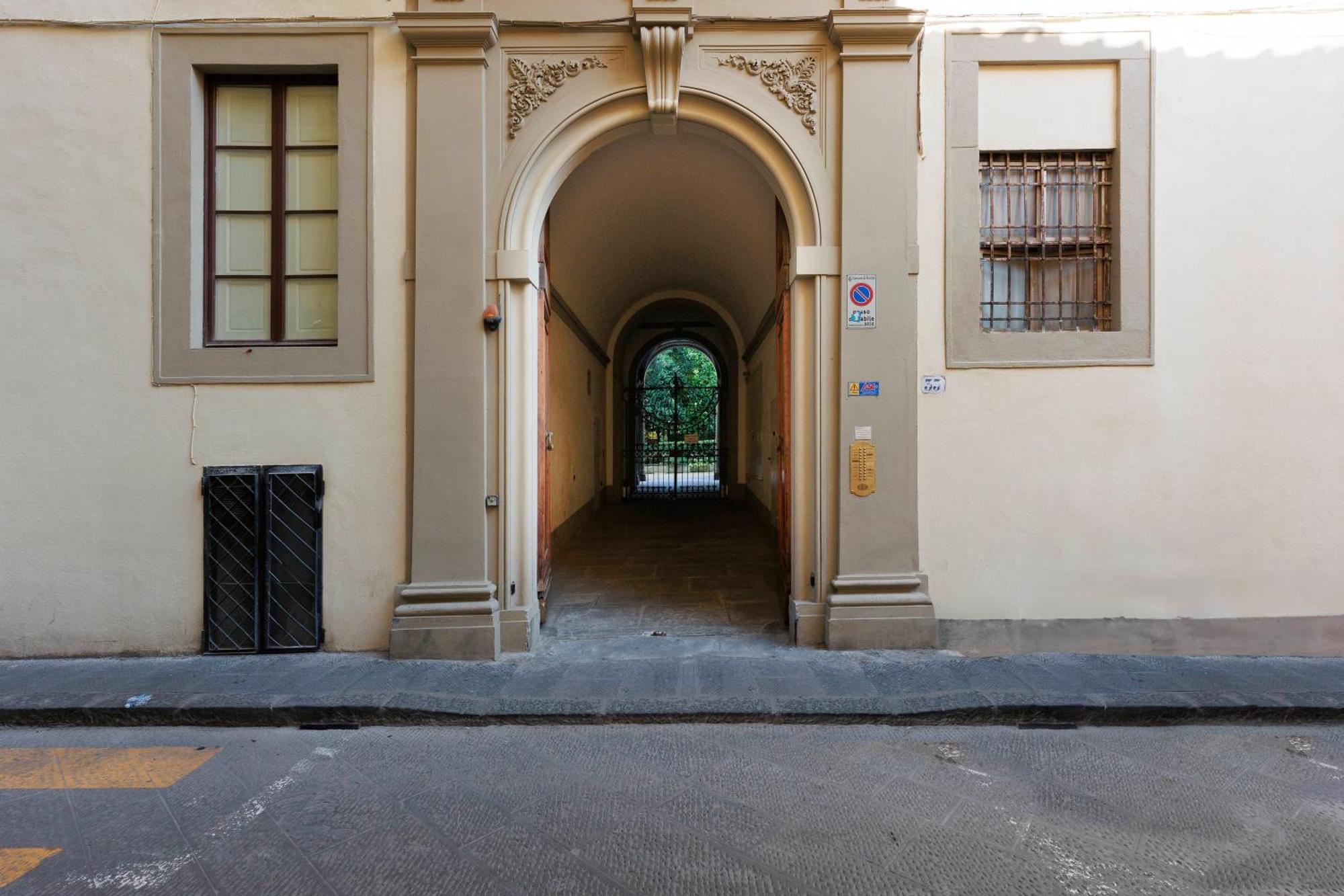 Palazzo Caccini Luxury Apartment 佛罗伦萨 外观 照片